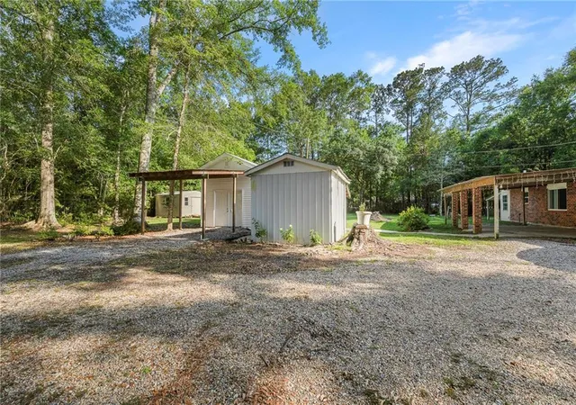 Photo 4 of Single family home for sale at 27464 Zelda Dr, Lacombe, LA 70445 | MLS# 2558129 | Listing updated on 2026-08-03