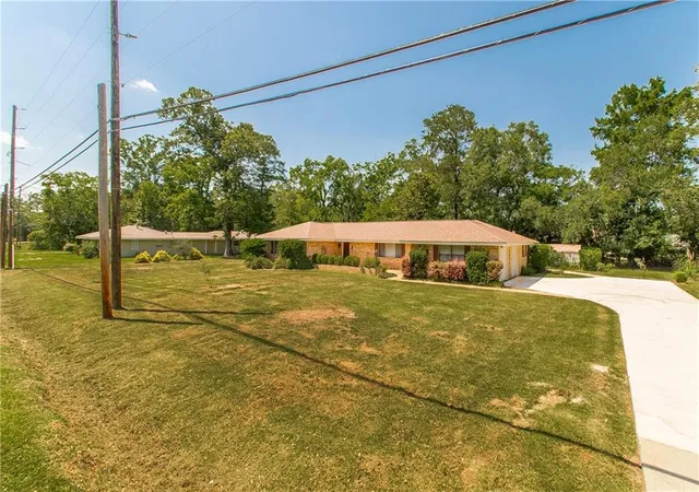 Photo 34 of Single family home for sale at 1018 Esterbrook Rd, Ponchatoula, LA 70454 | MLS# 2558609 | Listing updated on 2026-07-25