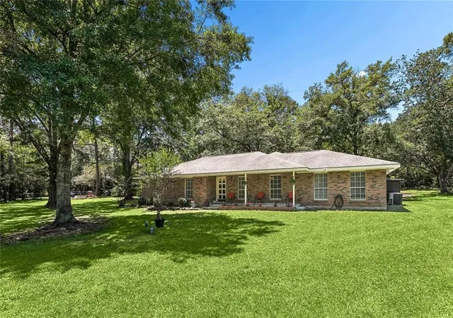 Homes for sale in Folsom, LA | 206 Denise St, Folsom, LA 70437 | MLS# 2558588