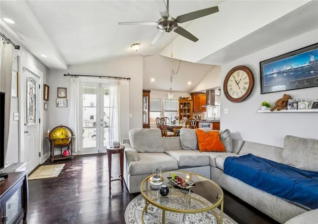 Homes for sale in New Orleans, LA | 6400 Painters St, New Orleans, LA 70122 | MLS# 2558746