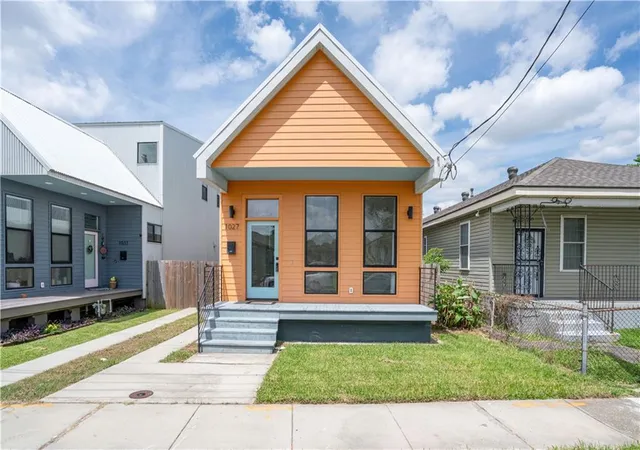 1st image of 1027 Verret St, New Orleans, LA 70114 | MLS# 2557176