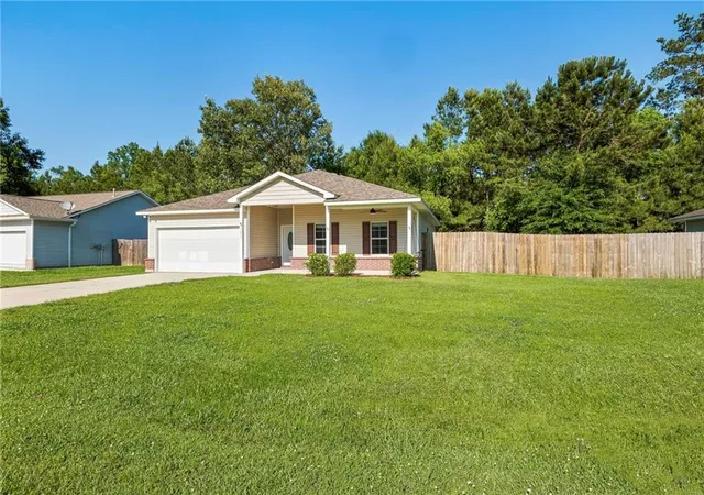 3rd image of 11393 Wellington Ln, Hammond, LA 70403 | MLS# 2558589