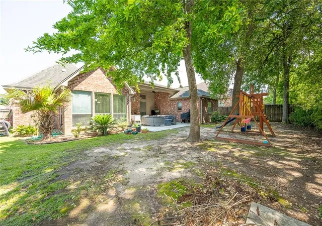 Homes for sale in Slidell, LA | 650 Highland Dr, Slidell, LA 70458 | MLS# 2558546