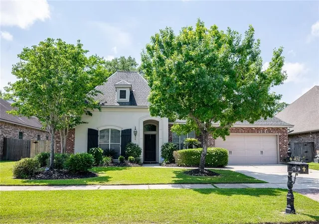 Homes for sale in Slidell, LA | 650 Highland Dr, Slidell, LA 70458 | MLS# 2558546