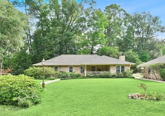 1st image of 926 W 14 Ave, Covington, LA 70433 | MLS# 2558575