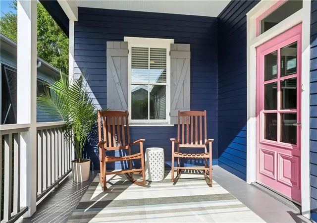 Homes for sale in New Orleans, LA | 730 Antonine St, New Orleans, LA 70115 | MLS# 2558982