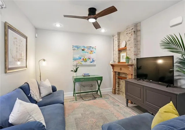 3rd image of 729 Lyons St, New Orleans, LA 70115