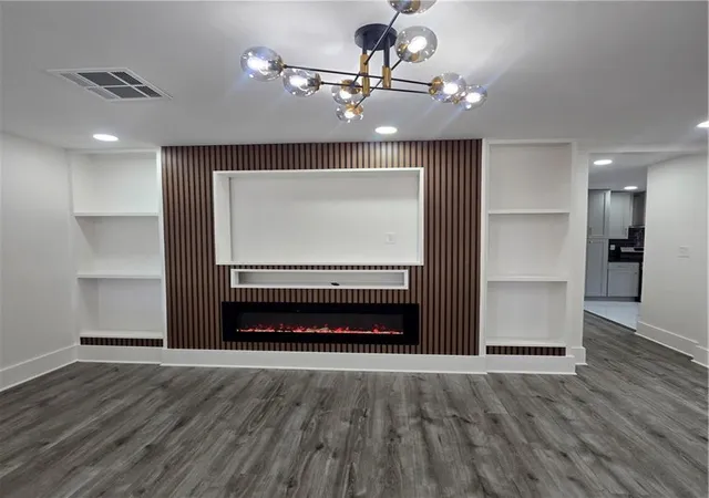Photo 2 of Single family home for sale at 1435 S Meadow St, Metairie, LA 70003 | MLS# 2558995 | Listing updated on 2026-07-13