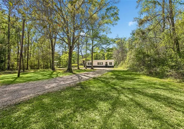Photo 2 of Single family home for sale at 41653 W Portier Rd, Ponchatoula, LA 70454 | MLS# 2559226 | Listing updated on 2026-08-04