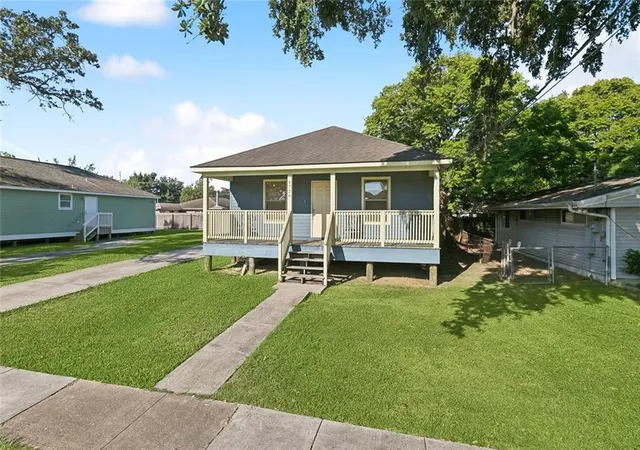Photo 2 of Single family home for sale at 4726 Lancelot Dr, New Orleans, LA 70127 | MLS# 2559232 | Listing updated on 2026-07-24