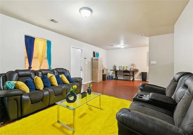 Photo 3 of Single family home for sale at 4726 Lancelot Dr, New Orleans, LA 70127 | MLS# 2559232 | Listing updated on 2026-07-24