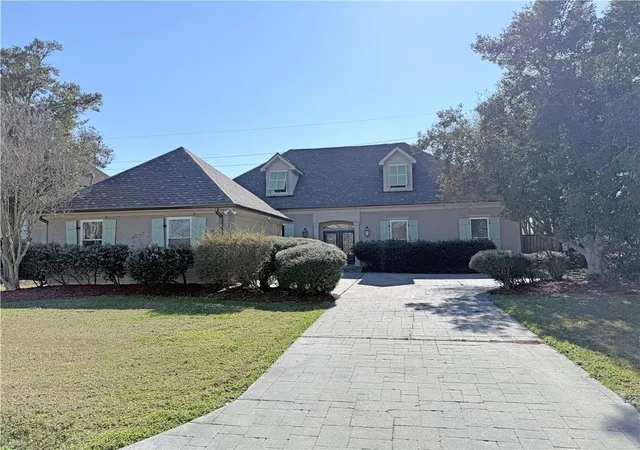 Homes for sale in Belle Chasse, LA | 195 Stonehaven Dr, Belle Chasse, LA 70037 | MLS# 2559235