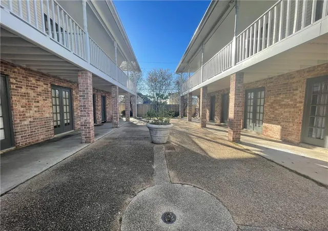 Photo 2 of Townhouse for sale at 56 Carriage Ln #C, Destrehan, LA 70047 | MLS# 2558884 | Listing updated on 2026-07-08