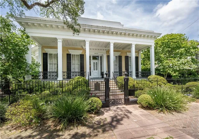 2nd image of 2423 Prytania St, New Orleans, LA 70130 | MLS# 2559248