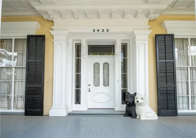 3rd image of 2423 Prytania St, New Orleans, LA 70130 | MLS# 2559248