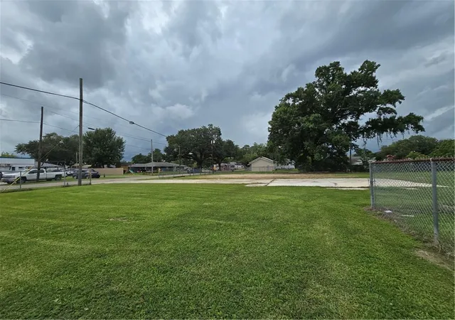 Homes for sale in Paradis, LA | 15212 Hwy 90 Hwy, Paradis, LA 70080 | MLS# 2558916