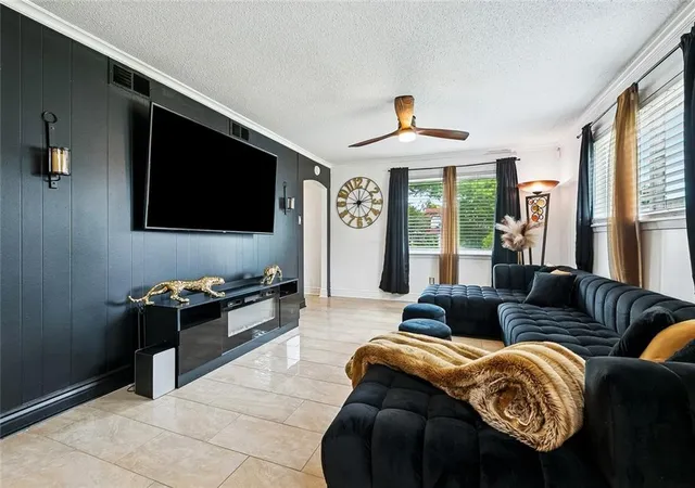4th image of 2545 Holiday Dr, New Orleans, LA 70131 | MLS# 2559286