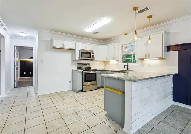 Homes for sale in Ponchatoula, LA | 278 South Park Cir, Ponchatoula, LA 70454 | MLS# 2559296