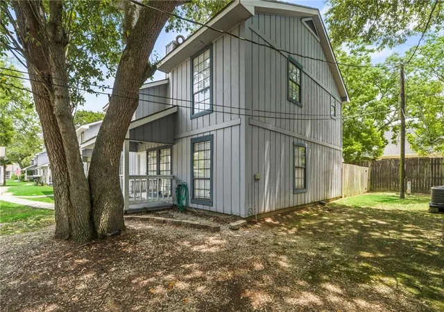 13th image of 419 Cedarwood Dr #419, Mandeville, LA 70471 | MLS# 2558984