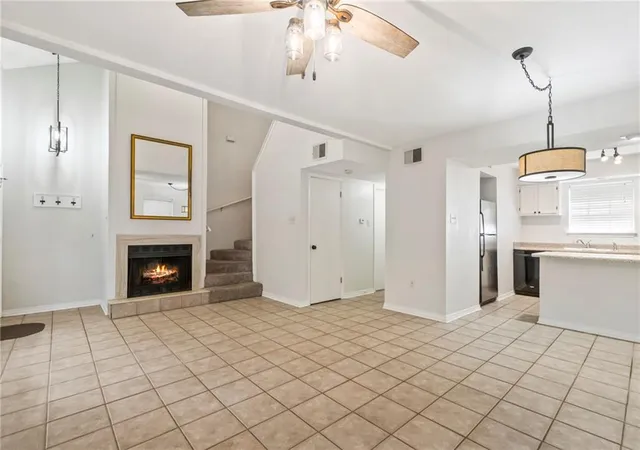 4th image of 419 Cedarwood Dr, Mandeville, LA 70471