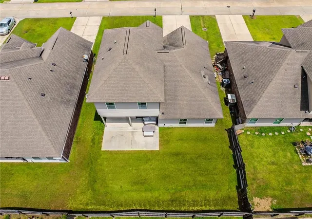 Homes for sale in Houma, LA | 434 Cypress Garden Dr, Houma, LA 70364 | MLS# 2559430
