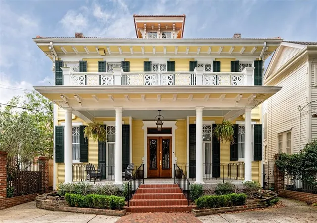 1st image of 1419 Nashville Ave, New Orleans, LA 70115 | MLS# 2558181