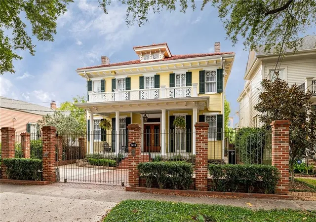 3rd image of 1419 Nashville Ave, New Orleans, LA 70115 | MLS# 2558181