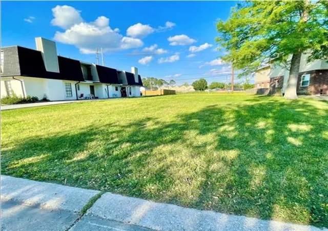 Homes for sale in Destrehan, LA | 87 Carriage Ln, Destrehan, LA 70047 | MLS# 2559447