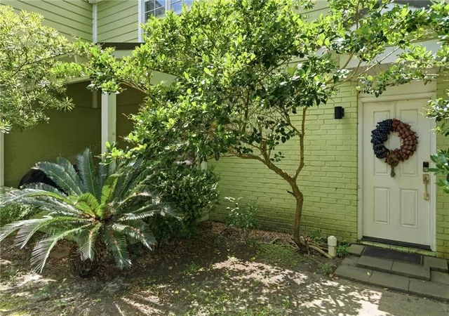 2nd image of 808 Desoto St #3, Ocean Springs, MS 39564 | MLS# 2559164