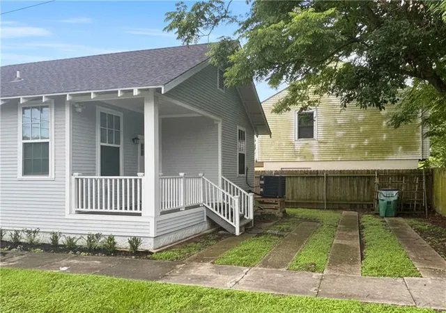 35th image of 701 Frankilin Ave, Gretna, LA 70053 | MLS# 2559303