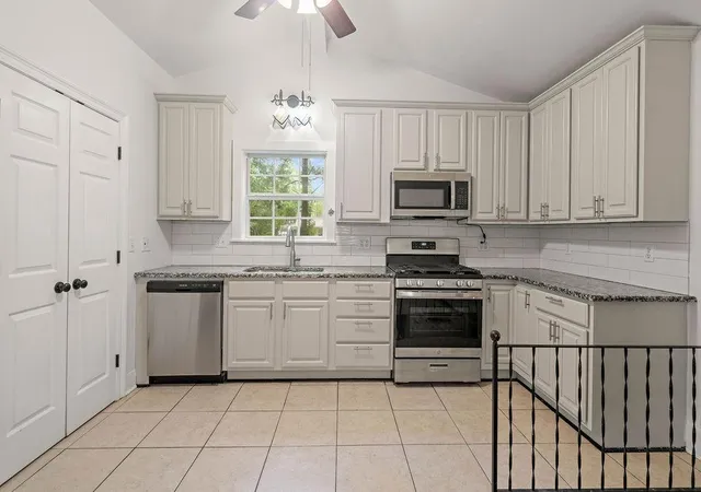 2nd image of 514 W 12th Ave, Covington, LA 70433 | MLS# 2559401