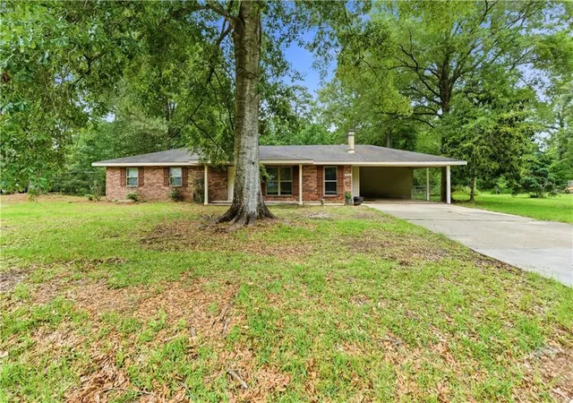 Homes for sale in Ponchatoula, LA | 39680 Oakwood Estates, Ponchatoula, LA 70454 | MLS# 2559496