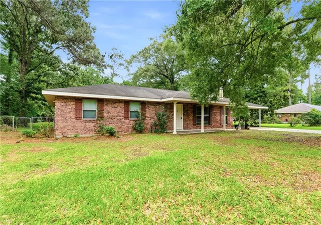Homes for sale in Ponchatoula, LA | 39680 Oakwood Estates, Ponchatoula, LA 70454 | MLS# 2559496