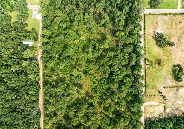 Homes for sale in Lacombe, LA | Lot 32 St Louis St, Lacombe, LA 70445 | MLS# 2559520