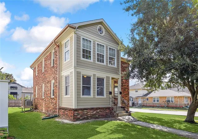 1st image of 6801 03 Vicksburg St, New Orleans, LA 70124 | MLS# 2559546