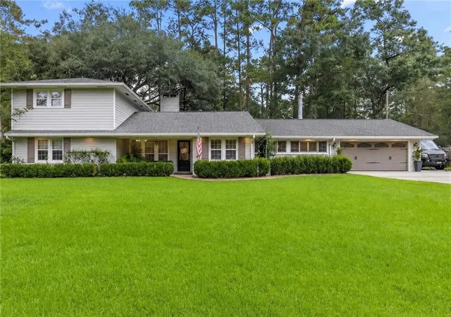 1st image of 1118 W 11th Ave, Covington, LA 70433 | MLS# 2559365