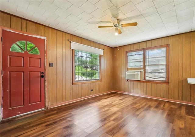 2nd image of 1906 Avenue F Avenue, Bogalusa, LA 70427 | MLS# 2559627