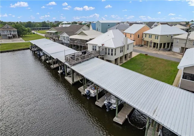 2nd image of 14 Caribbean Key St, Saint Bernard, LA 70085 | MLS# 2559388