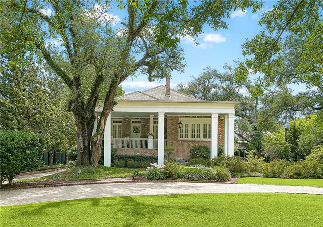 1st image of 3 Bamboo Rd, New Orleans, LA 70124 | MLS# 2556935
