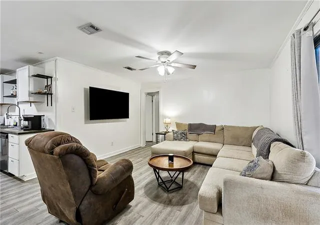 2nd image of 641 Fielding Ave, Gretna, LA 70056 | MLS# 2558833