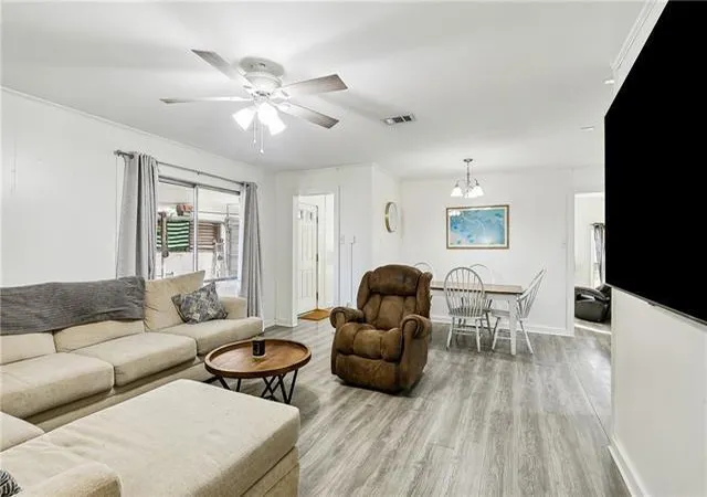 3rd image of 641 Fielding Ave, Gretna, LA 70056 | MLS# 2558833