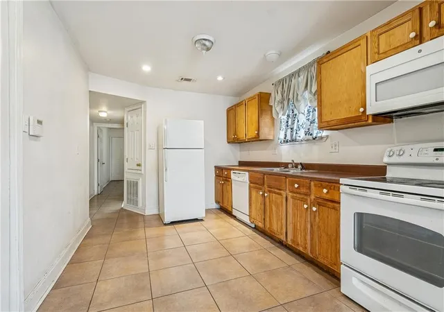 Homes for sale in New Orleans, LA | 2545 Agriculture St, New Orleans, LA 70122 | MLS# 2559833