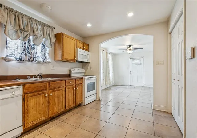 Homes for sale in New Orleans, LA | 2545 Agriculture St, New Orleans, LA 70122 | MLS# 2559833