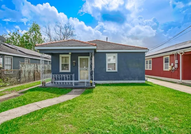 2nd image of 1610 Sere St, New Orleans, LA 70122 | MLS# 2558262