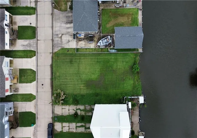 Photo 5 of Land for sale at Fran Ln, Barataria, LA 70036 | MLS# 2559896 | Listing updated on 2026-06-15