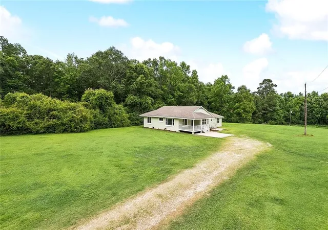 Homes for sale in Bogalusa, LA | 59354 Borgne Ave, Bogalusa, LA 70427 | MLS# 2559839