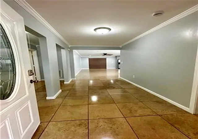 Photo 3 of Single family home for sale at 5526 Pratt Dr, New Orleans, LA 70122 | MLS# 2556942 | Listing updated on 2026-06-17