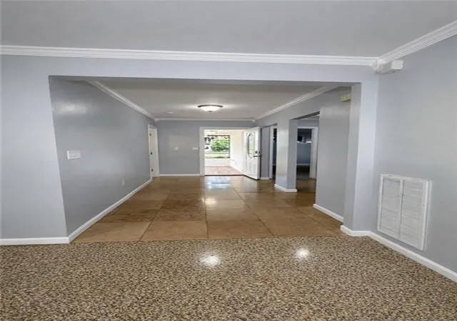 Photo 3 of Single family home for sale at 5526 Pratt Dr, New Orleans, LA 70122 | MLS# 2556942 | Listing updated on 2026-06-17
