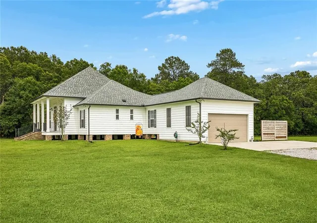 Homes for sale in Folsom, LA | 28236 Big Sky Ln, Folsom, LA 70437 | MLS# 2559956