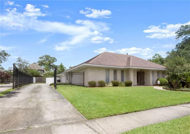 2nd image of 16025 Antietam Ave, Shenandoah, LA 70817 | MLS# 2559932